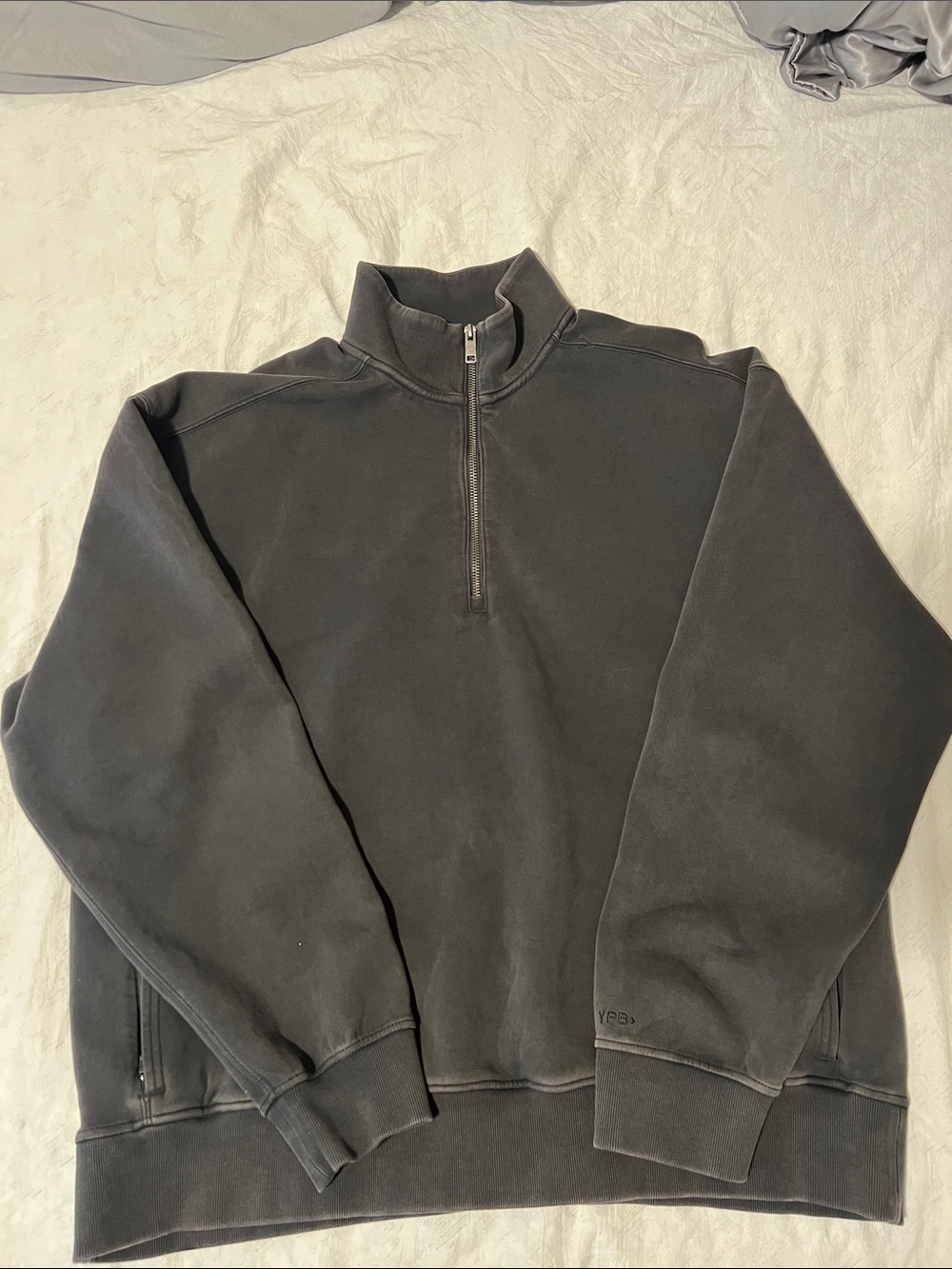 Abercrombie & Fitch Men's Half-Zip Sweater - Charcoal Gray